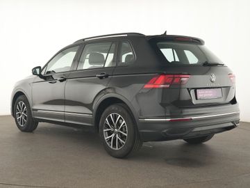 Volkswagen Tiguan - 8