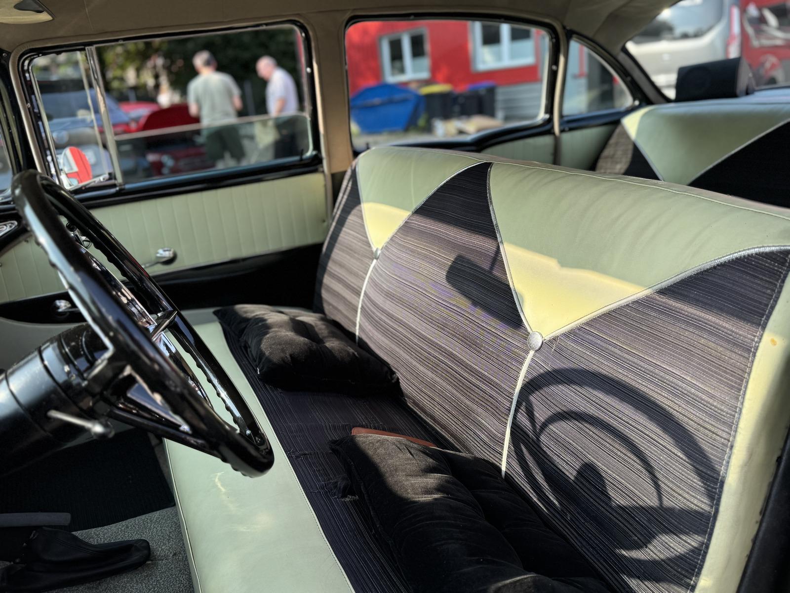 Chevrolet Bel Air Limosine''Radio''Automatik''Note: 2
