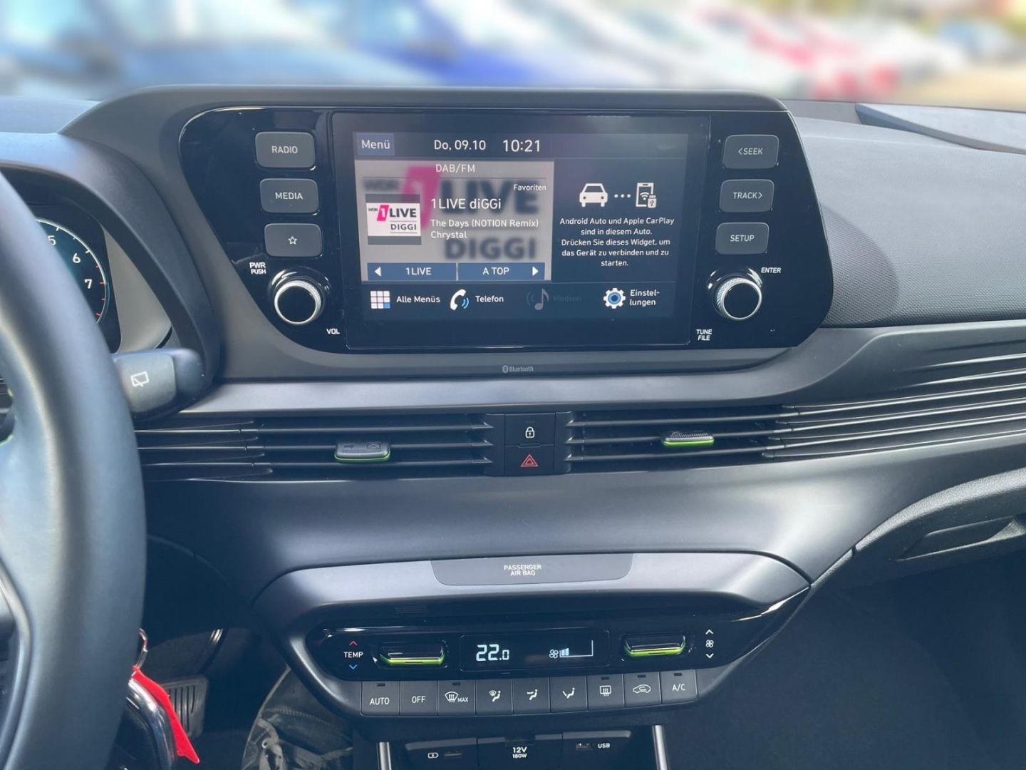 Fahrzeugabbildung Hyundai i20 1.0T Mild-Hybrid Intro Allwetter Sitzheizung