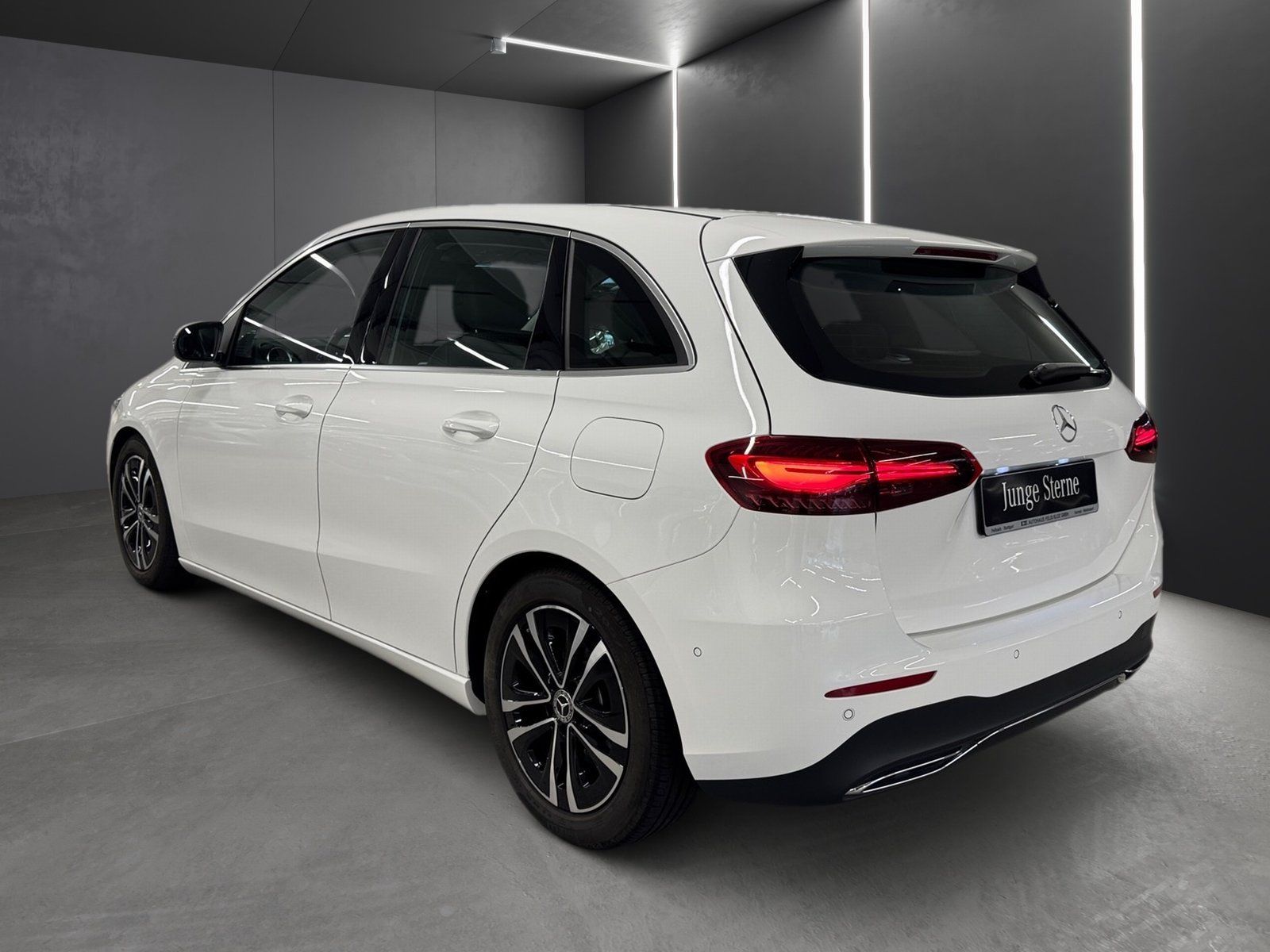 Fahrzeugabbildung Mercedes-Benz B 200 Progressive*Totwink*360*LED*MBUX*EasyPack*