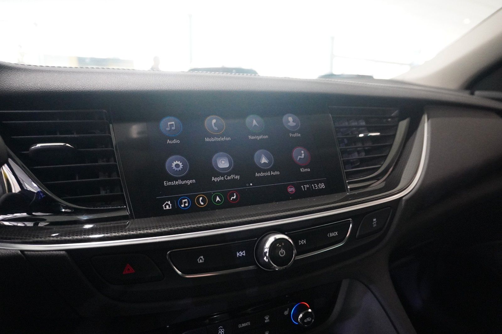 Fahrzeugabbildung Opel Insignia B ST 2.0D ELEGANCE NAVI/LED/KAMERA/DAB+