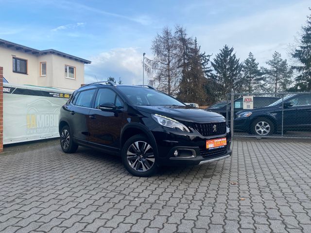 Peugeot 2008 Allure  Sitzh .- Navi - AHK - Panorama Dach