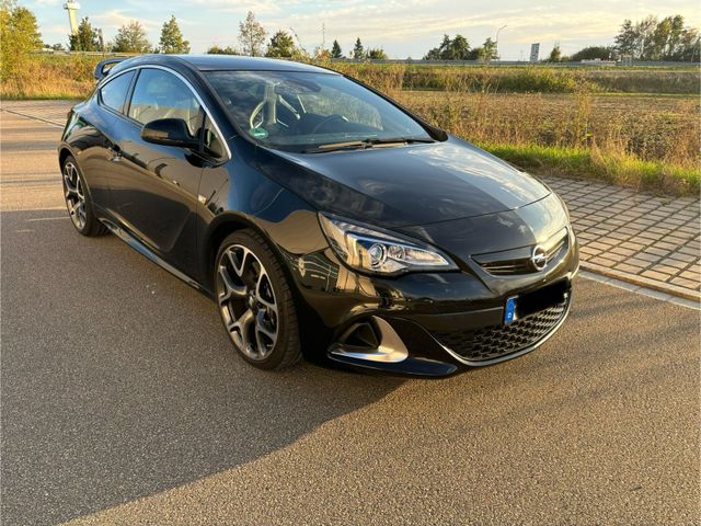 Opel Astra J OPC