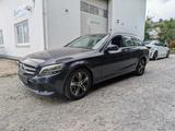 Mercedes-Benz C 180d T Avantgarde/Leder/LED/Navi/Sitzhzg/AHK/M - Mercedes-Benz C 180 mit Diesel-Antrieb