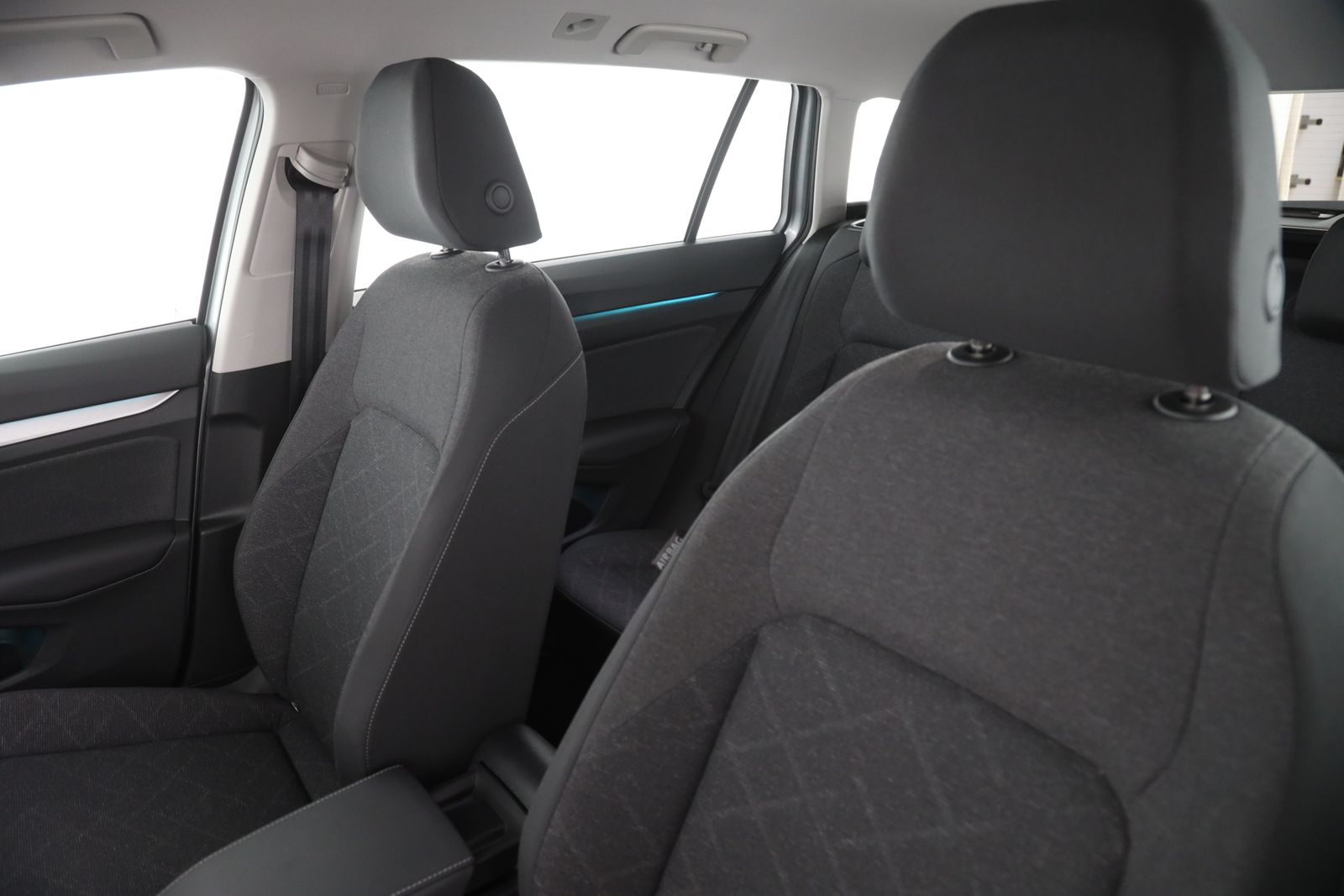 Volkswagen Golf - Bild 12