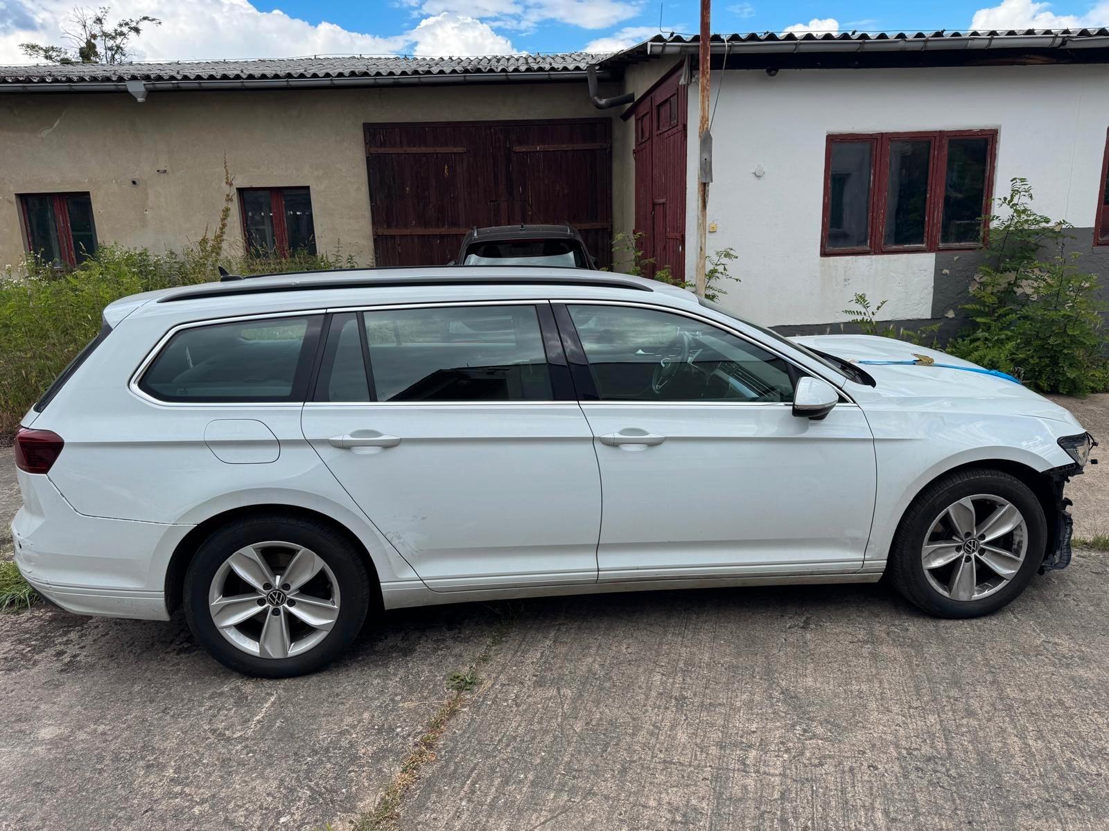 Volkswagen Passat Var. 2.0 TDI SCR 147kW DSG Business