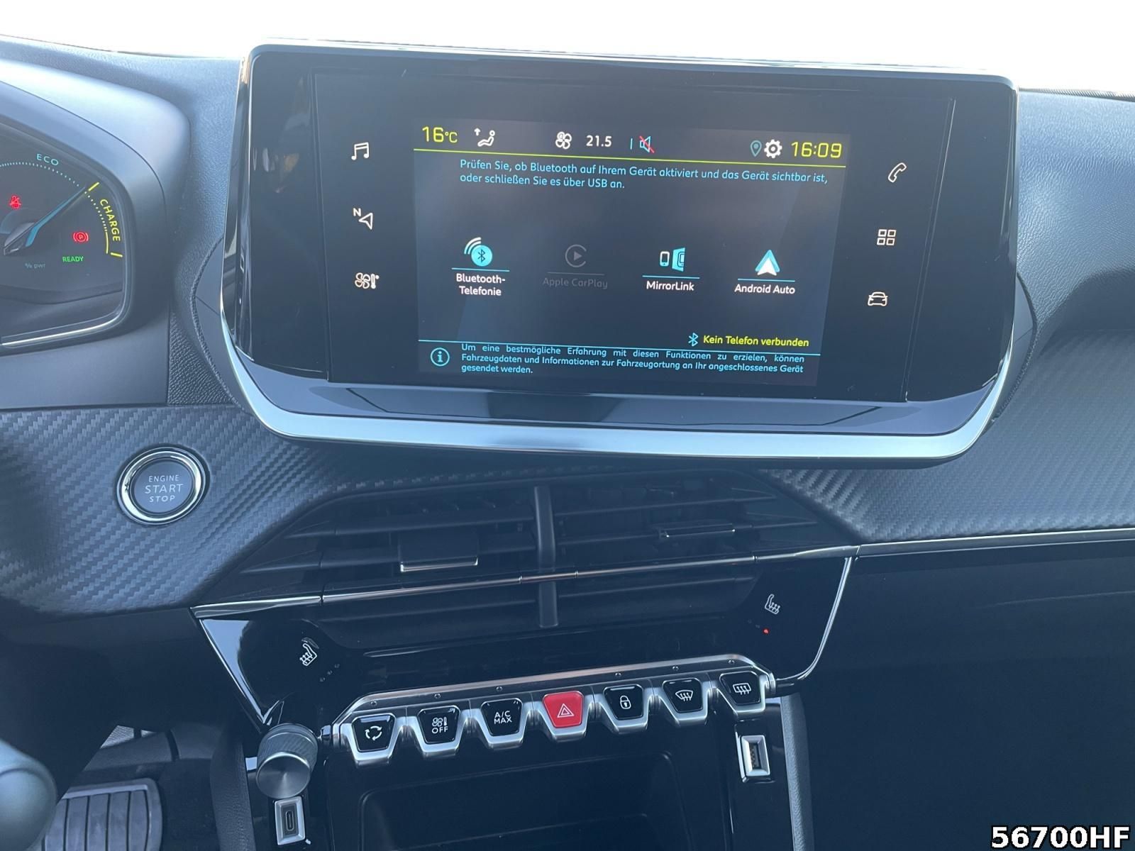 Fahrzeugabbildung Peugeot e-2008 Active*SITZHZG*PDC HI+CAM*CARPLAY*