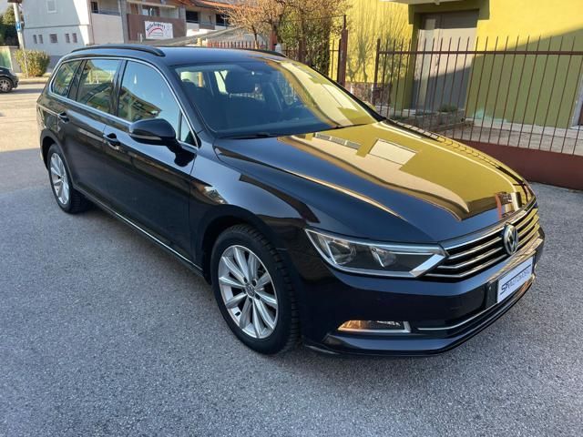 Volkswagen VOLKSWAGEN Passat Business Variant 1.6 TDI BlueM