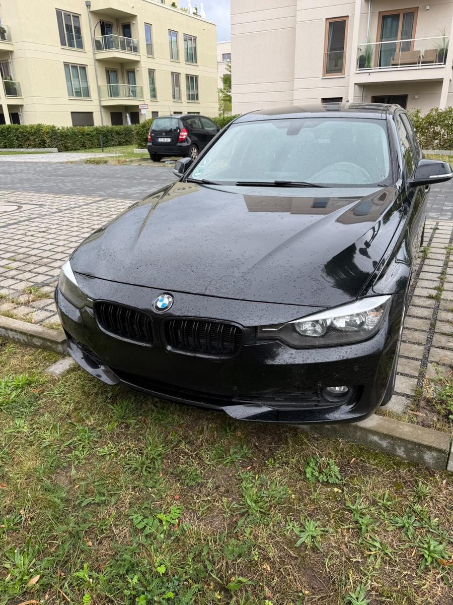 BMW 320