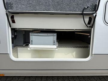 Carthago liner-for-two I 53 L IvecoHubstützenKLIMATWIN