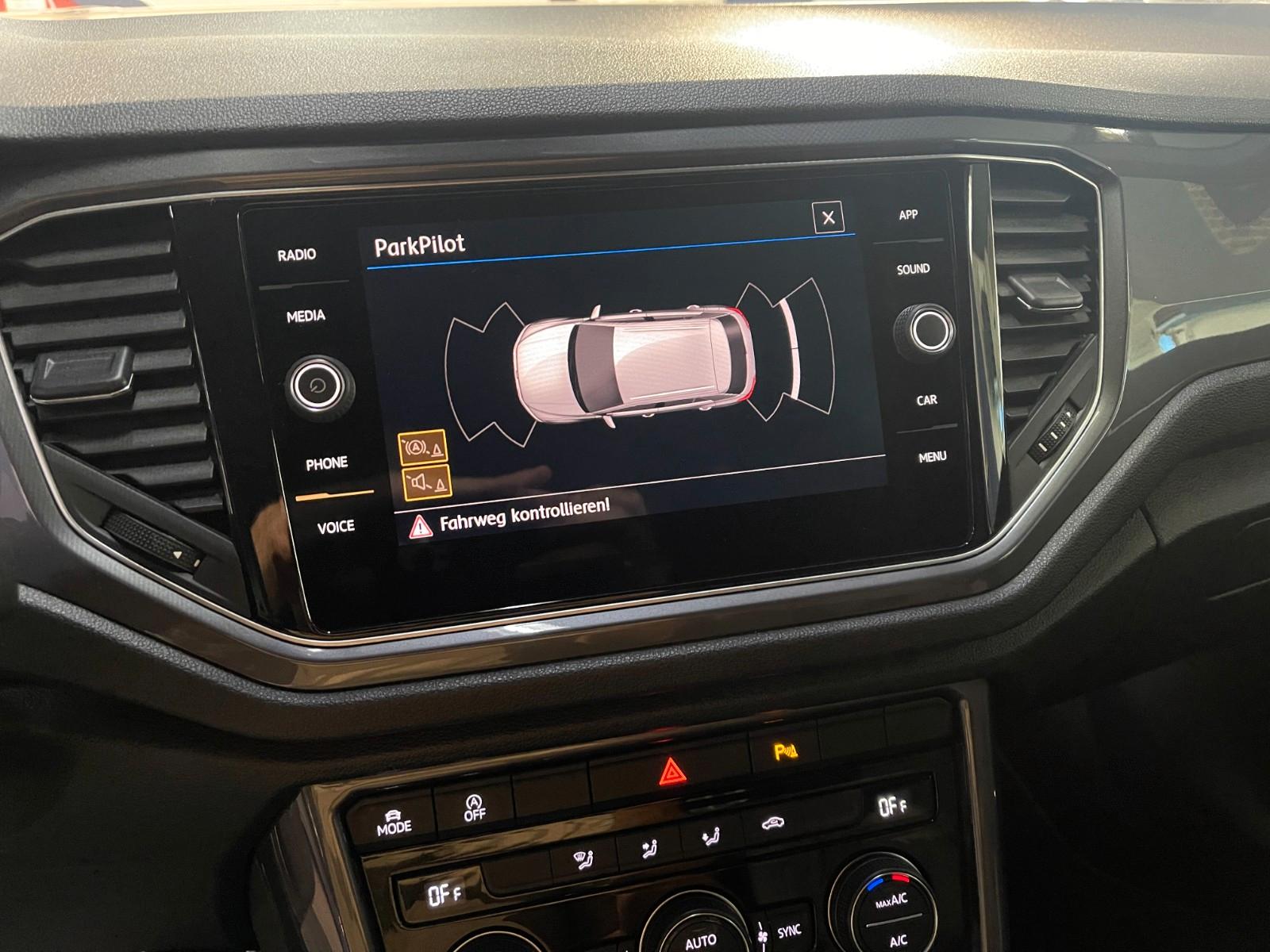Volkswagen T-Roc Sport R-Line /PDC/, миниатюра 16