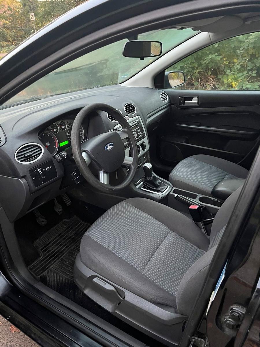 Ford Focus 2007 — photo 7