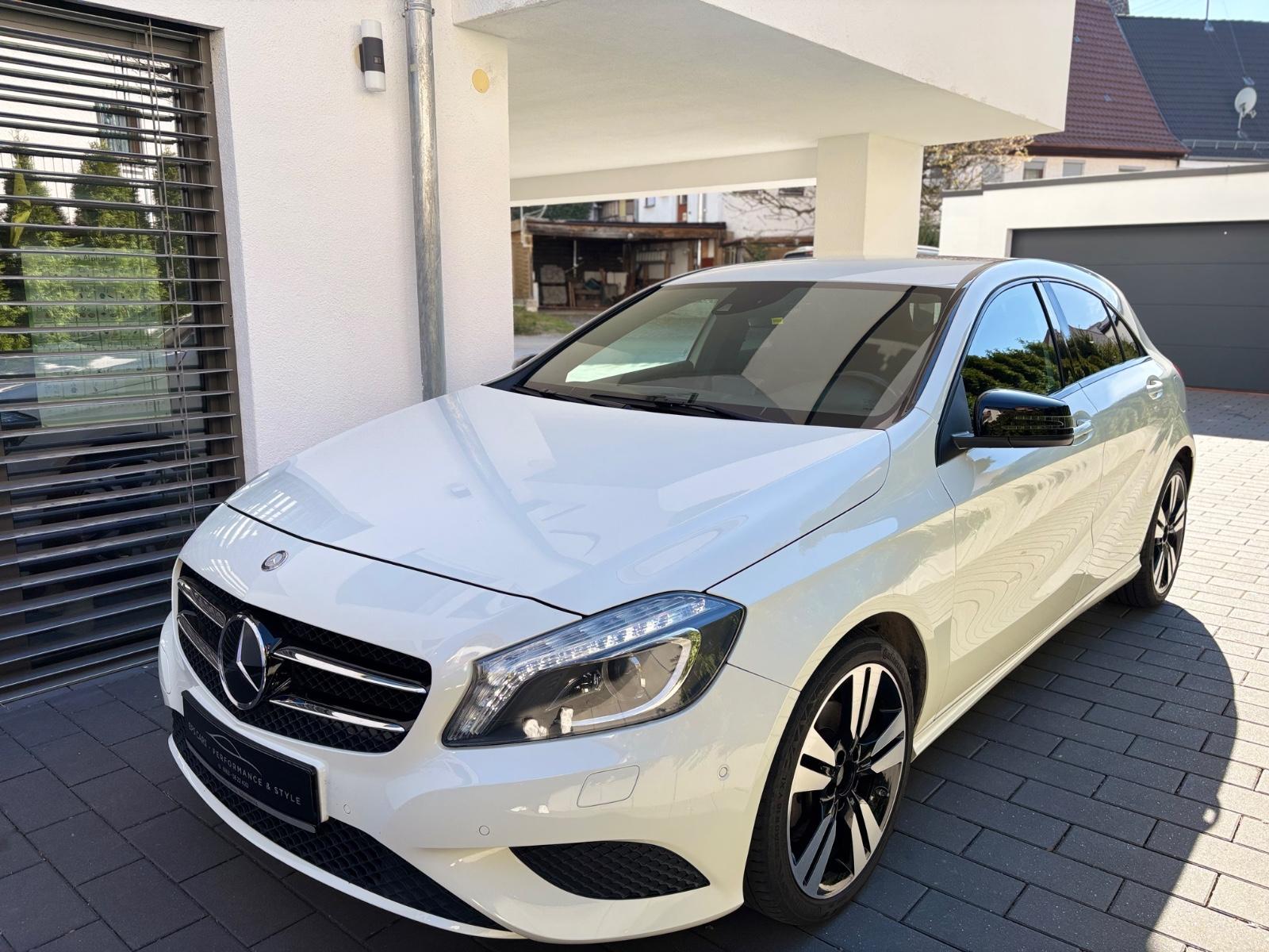Mercedes-Benz A 200 d Urban Automatik ACC Kamera Sehr gepflegt