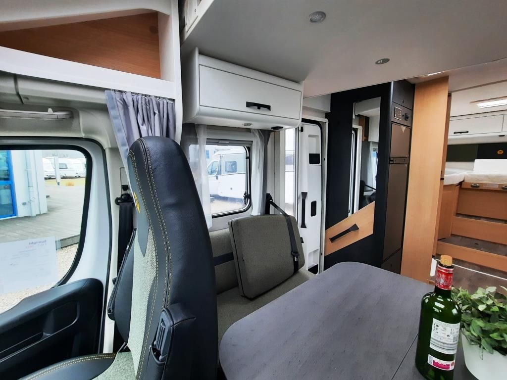 Fahrzeugabbildung Sunlight T 68C Verfüg./Sparen Sie 3.093,- €