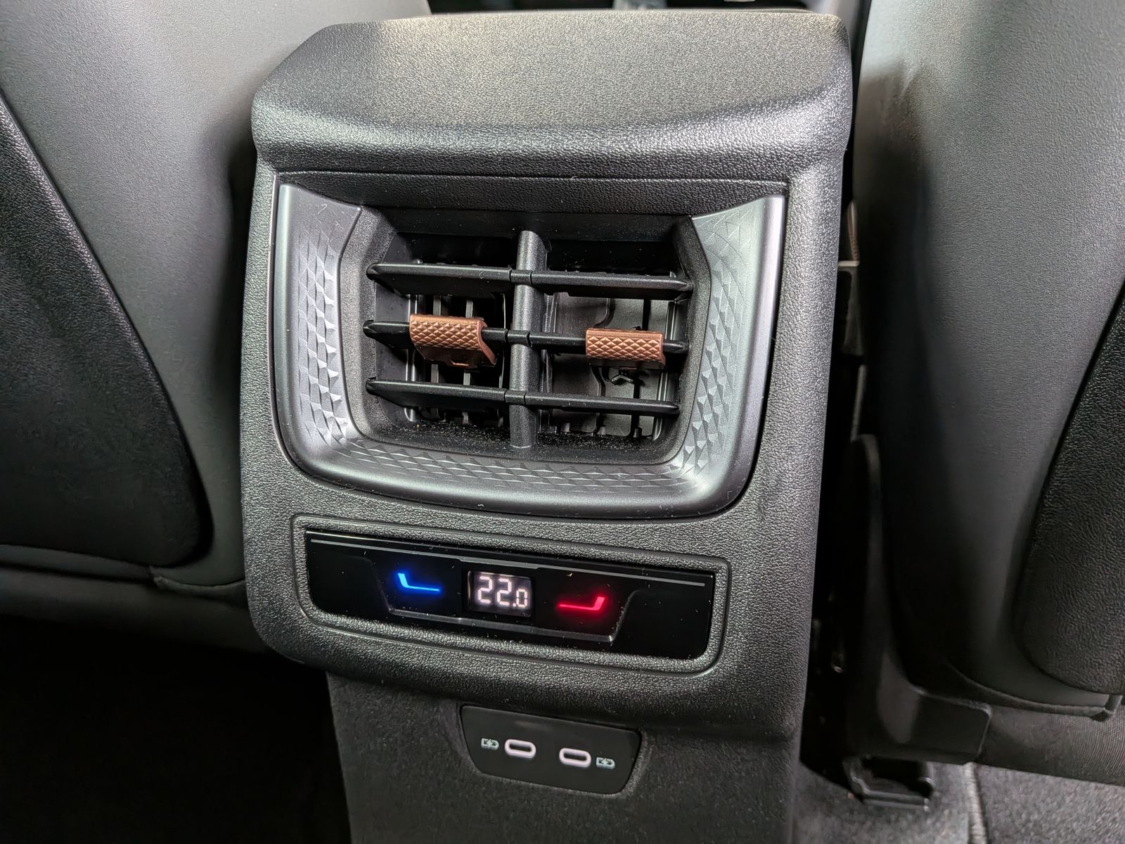 Fahrzeugabbildung CUPRA Terramarr 2.0 VZ 4D Drive-XL Matrix Pano 5J-Gar.