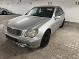 Mercedes-Benz Mercedes C270 CDI-Automtik,Klima,Navi,Lede... - Mercedes-Benz C 270 Gebrauchtwagen