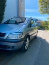 Opel Zafira - gebrauchte Opel Zafira aus dem Jahr 2002