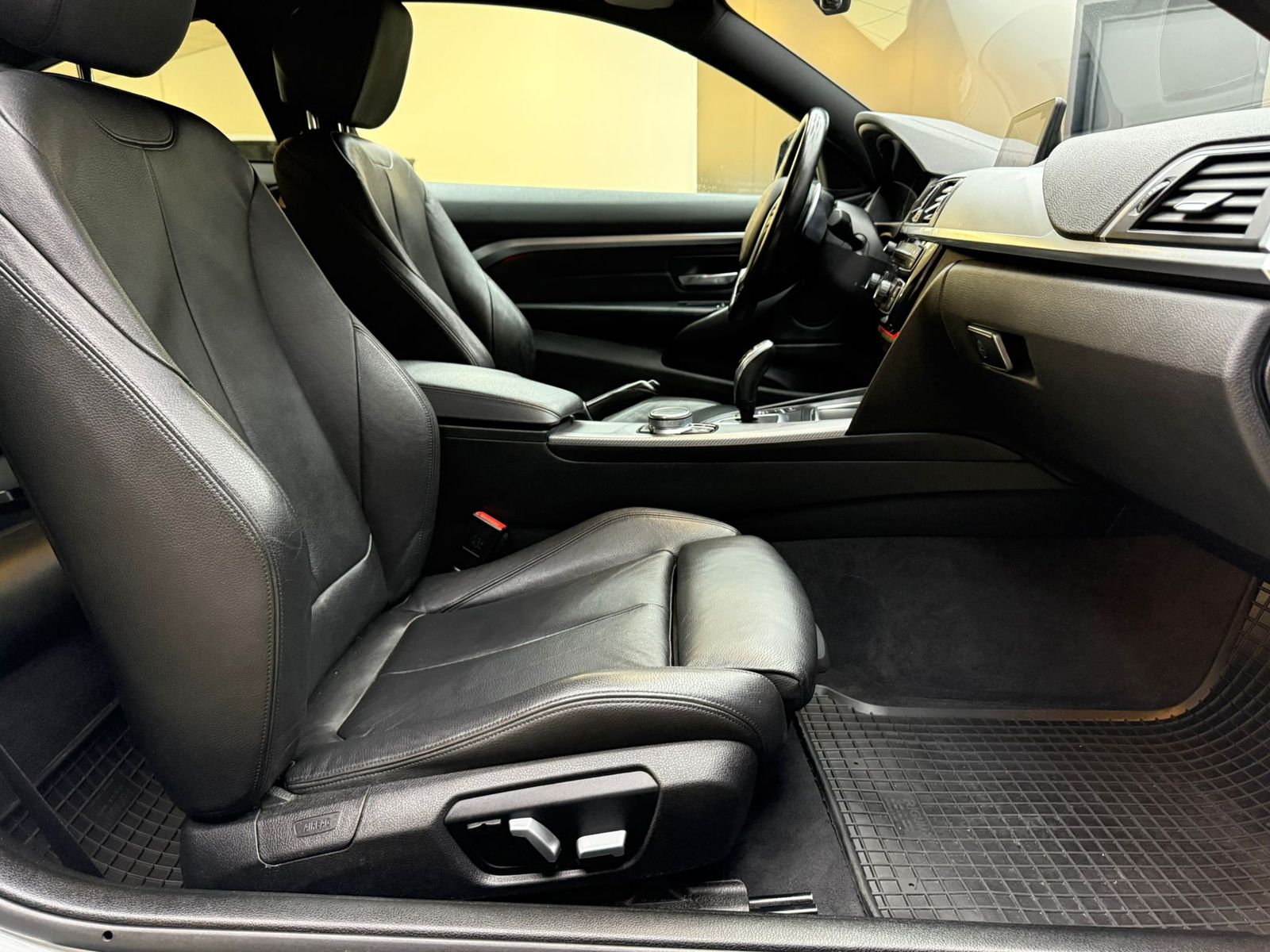 Fahrzeugabbildung BMW 430 d GC Sport Line LED+MEMO+HEAD+ACC+KAMER+AHK+