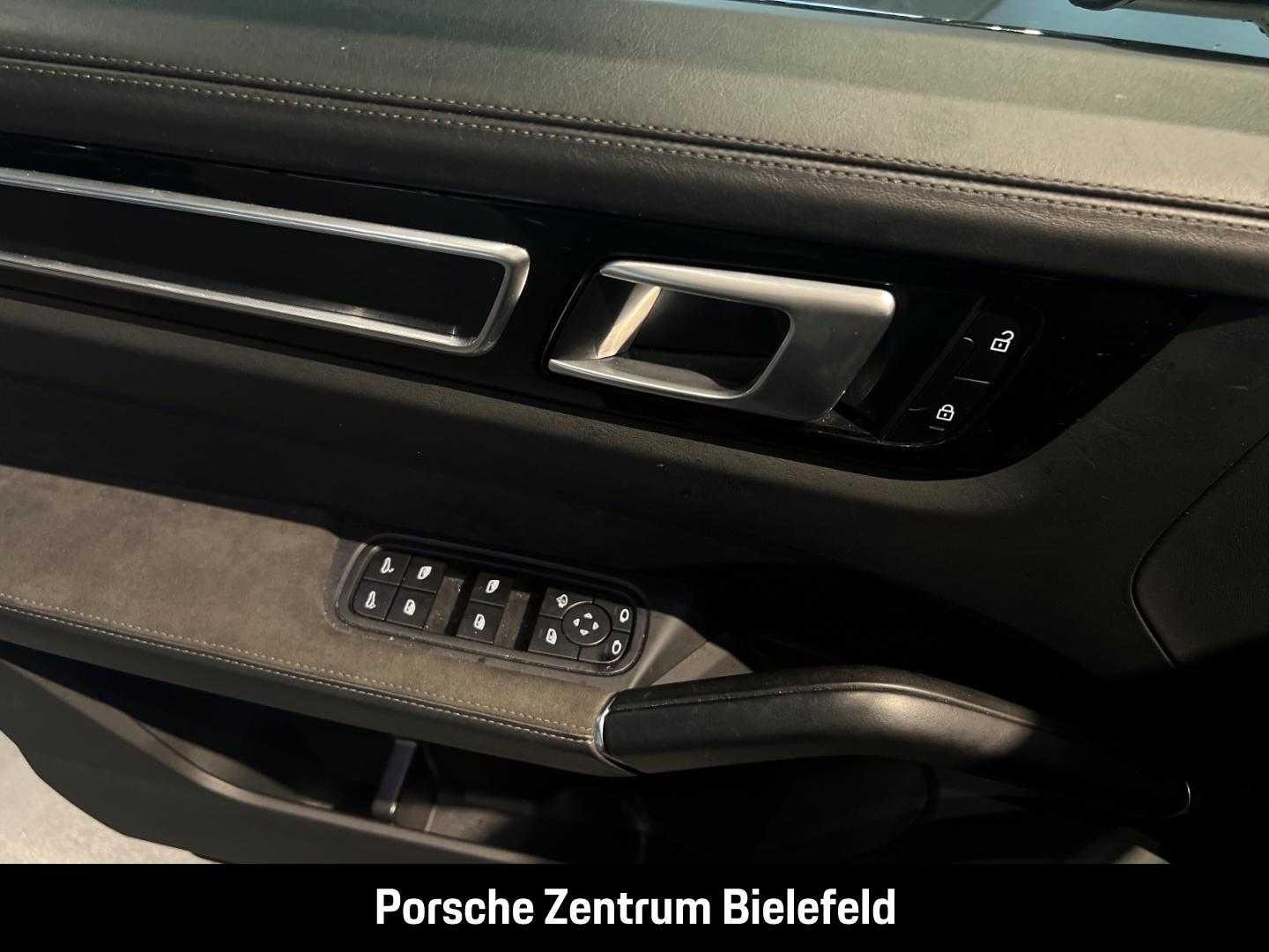 Porsche Cayenne GTS Surround-View Luftfederung 21-Zoll