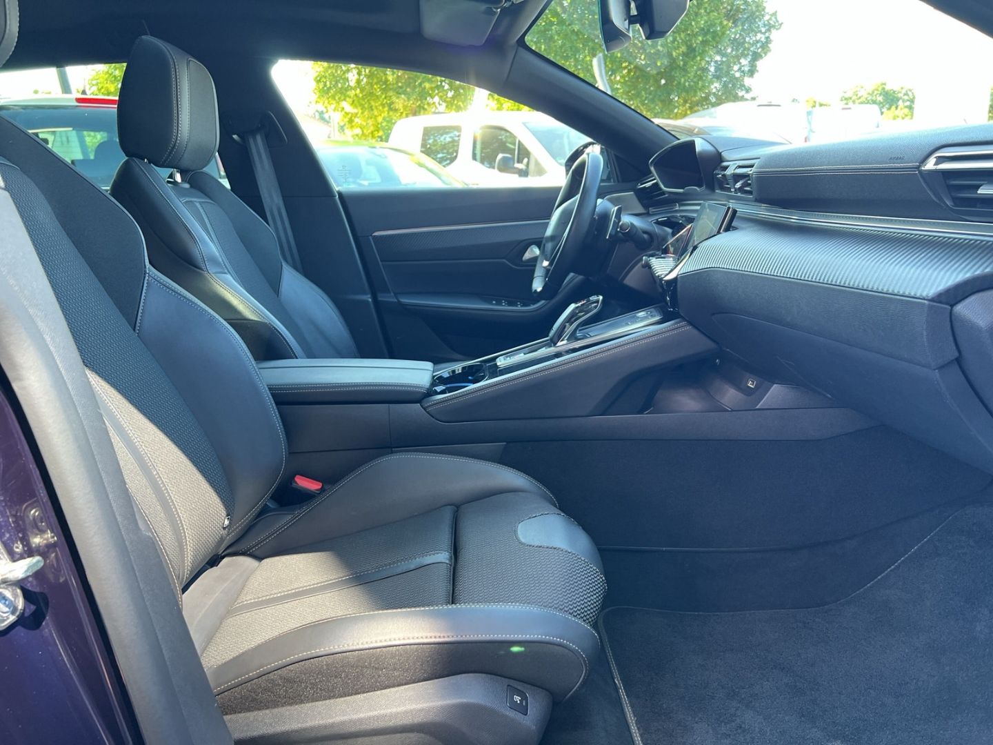 Fahrzeugabbildung Peugeot 508 SW GT BlueHDi 130 EAT8 Sportpaket AHK Pano