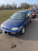 Mazda 323 C 1.9 - - Mazda 323 mit Benzin-Antrieb: Automatik