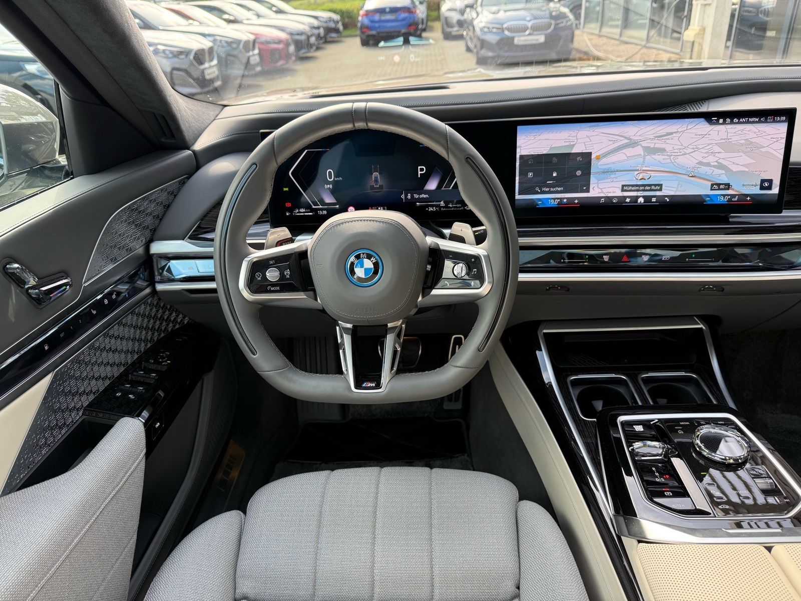 BMW 750 - Bild 11