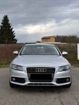 Audi A4 B8 S-Line|Bi-Xenon |02/27|8-fach bereift - Audi A4 aus 2010: Line
