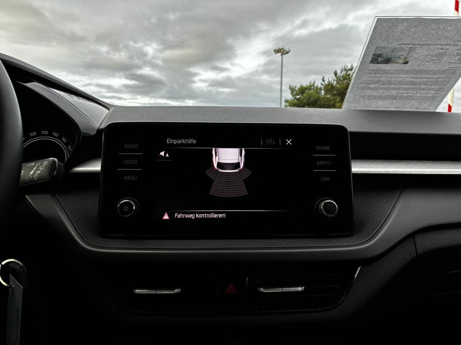 Fahrzeugabbildung SKODA Fabia 95PS 5-Gang*PDC*SHZ*SmartLink*Allwetter