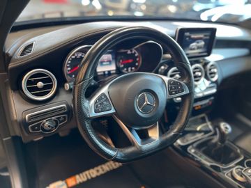 Mercedes-Benz C 200 CGI *LED*NAVI*PDC*LEDER*AMG*