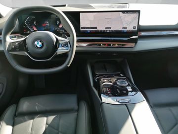 BMW 520 - 7