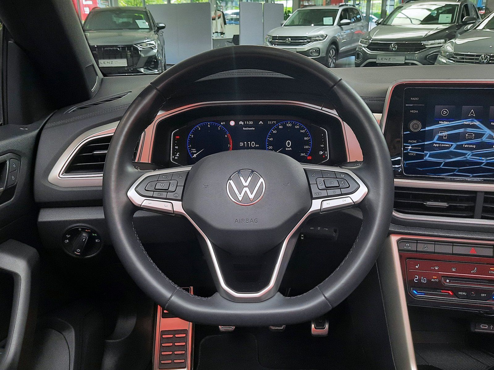 Fahrzeugabbildung Volkswagen T-Roc Cabriolet Move TSI *AHK*Navi*LED*PDC*Sitzh