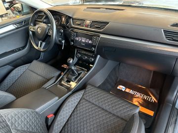 MYAUTOCENTER – Gebraucht- und Jahreswagen mit Werkstattservice in Pfaffenhofen Skoda Superb Combi Style *Bi Xenon*Klima*ACC*