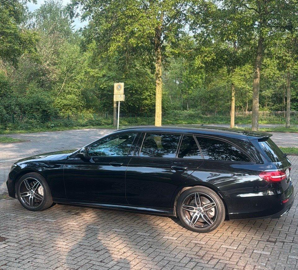 Mercedes-Benz E 400