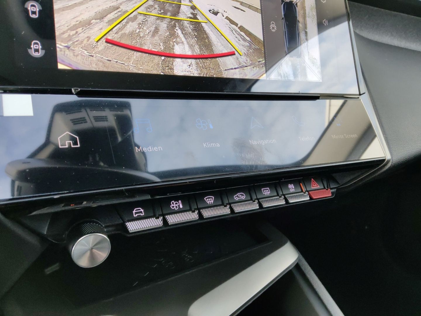 Peugeot 408 - Bild 11