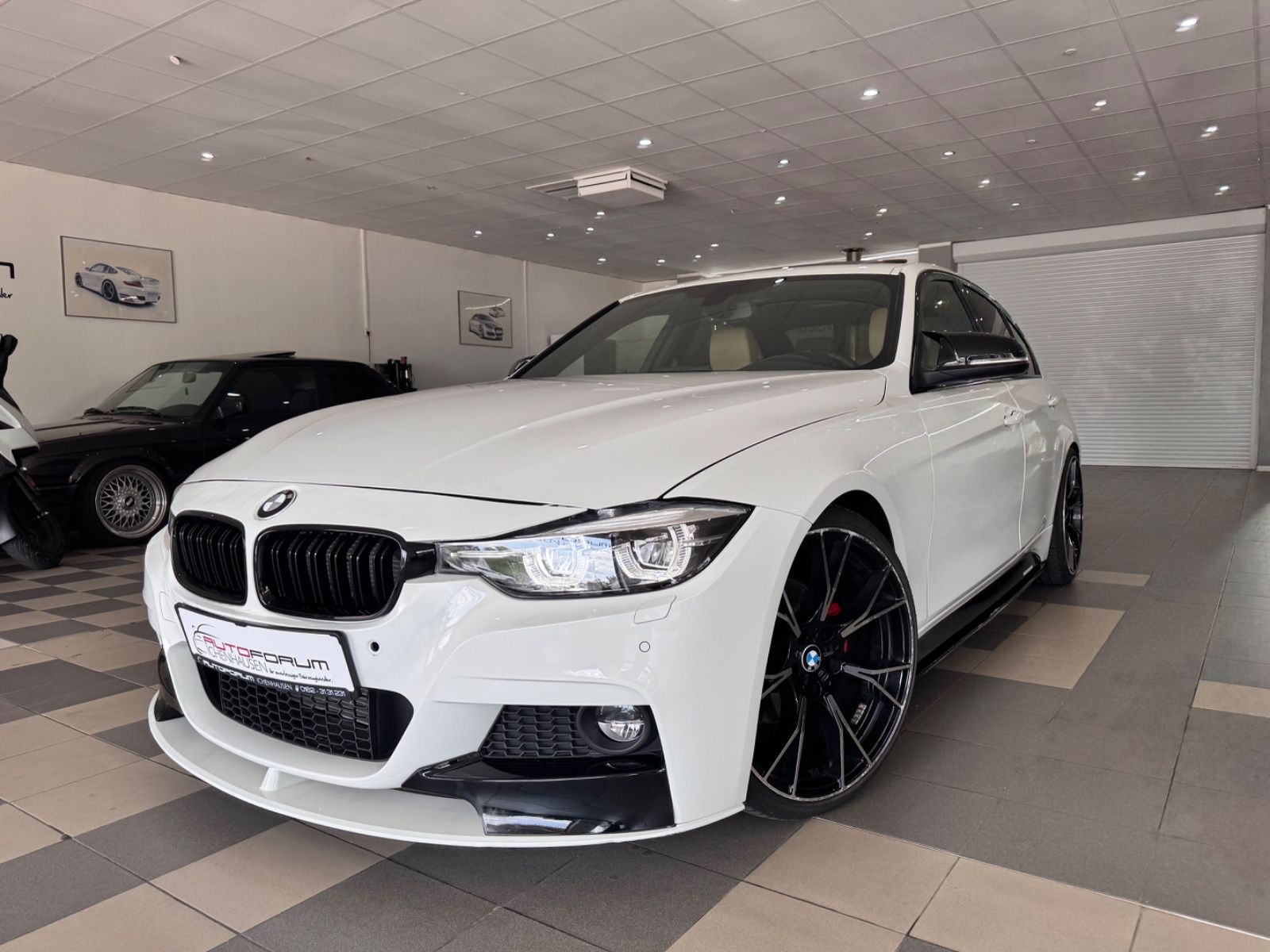 BMW 330i M Sport Shadow Automatic