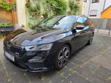 Skoda Octavia 2.0 TSI DSG RS Combi RS - Top Zustand!