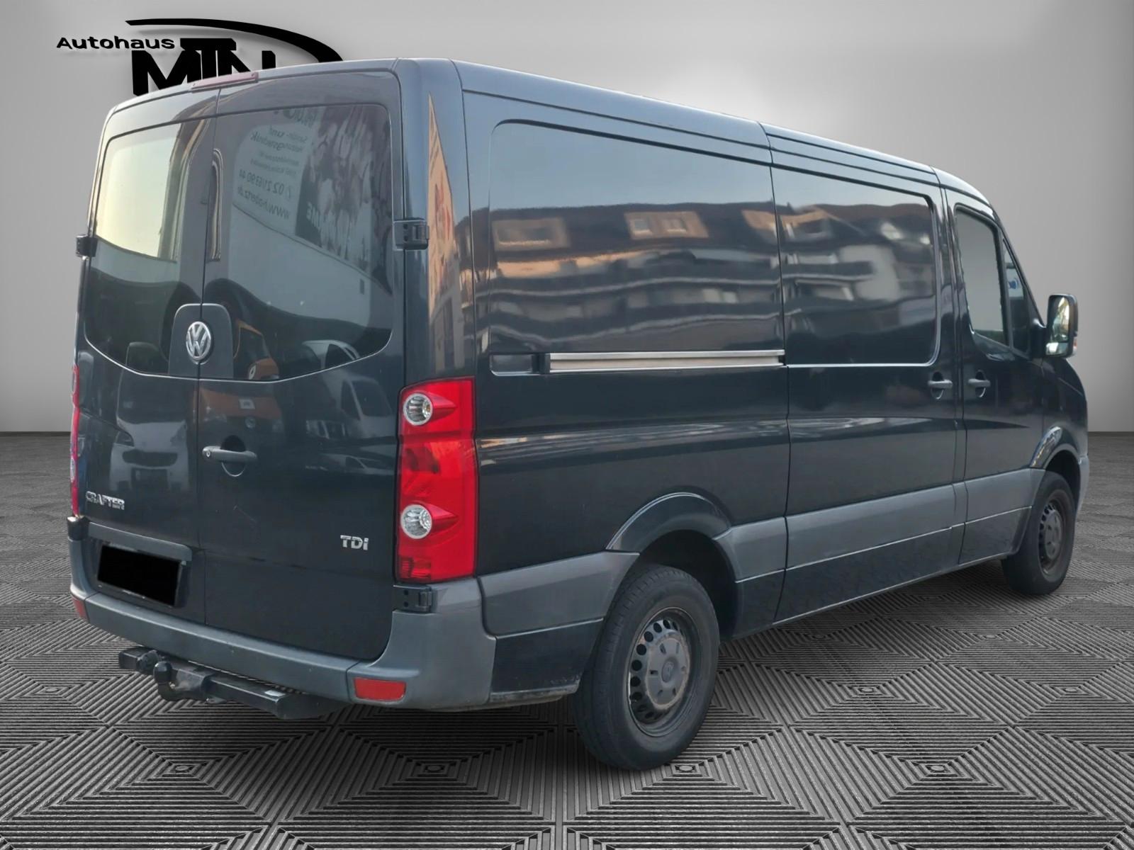 Volkswagen Crafter Kasten H1+L2 3.Stz AHK SORTIMO-REGAL