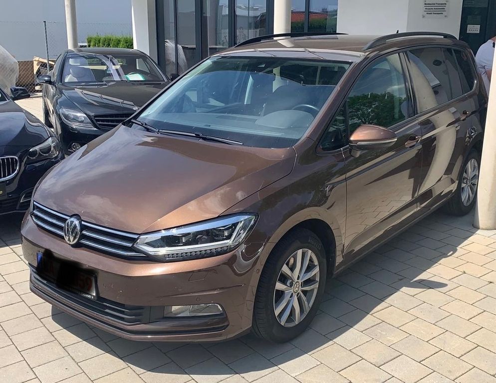 Image of Volkswagen Touran