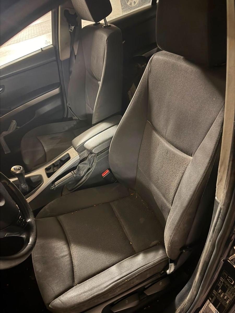 BMW 320 2005 — photo 6