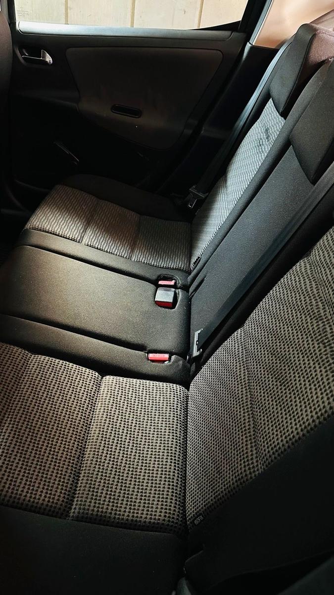 Peugeot 207 2010 — photo 12