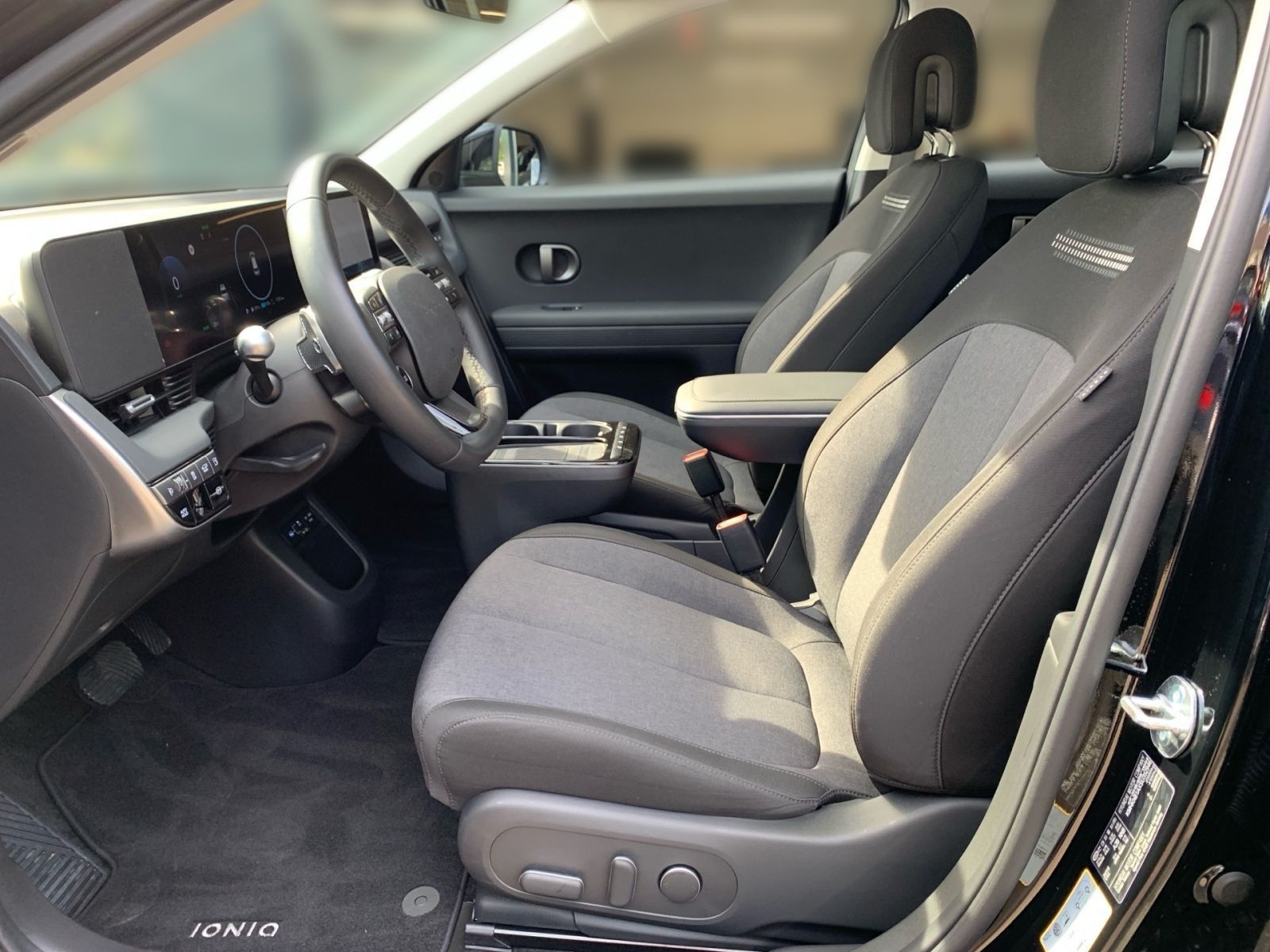 Fahrzeugabbildung Hyundai IONIQ 5 Dynamiq Elektro 84 kWh el. Heckklappe