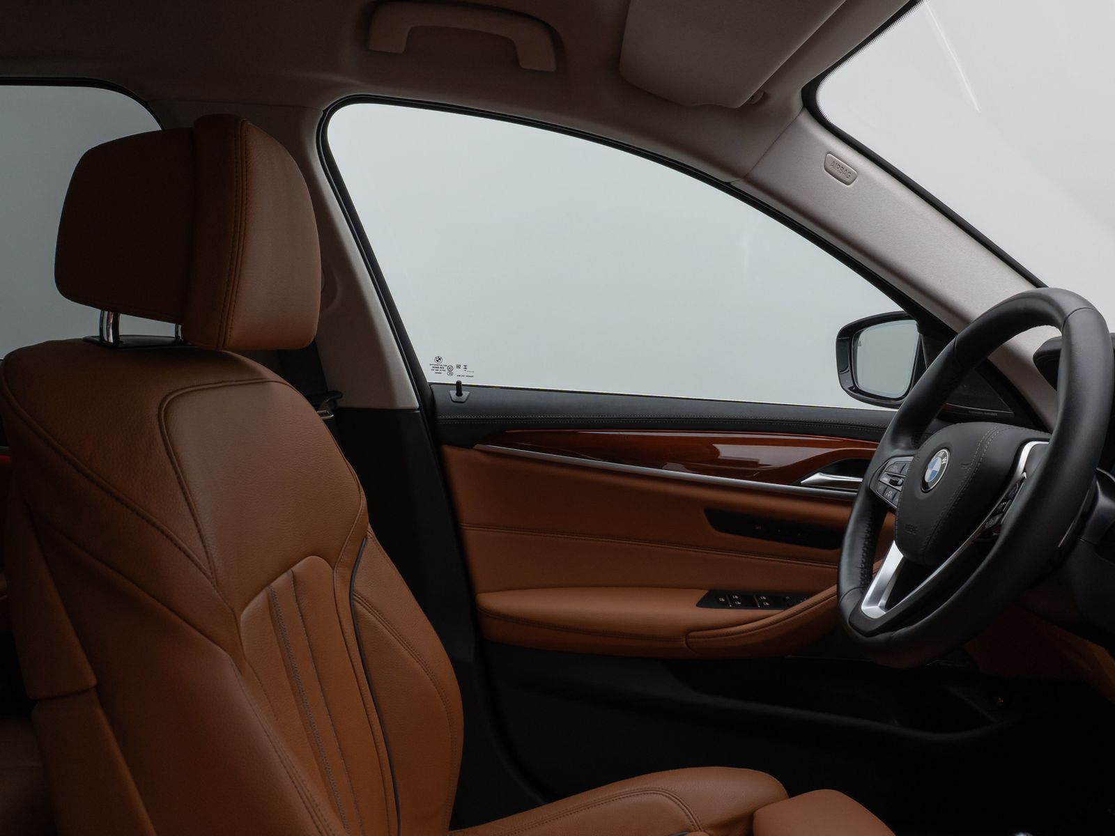 Fahrzeugabbildung BMW 530d xD Luxury Line Laser HUD DAB H/K AHK 19Zoll