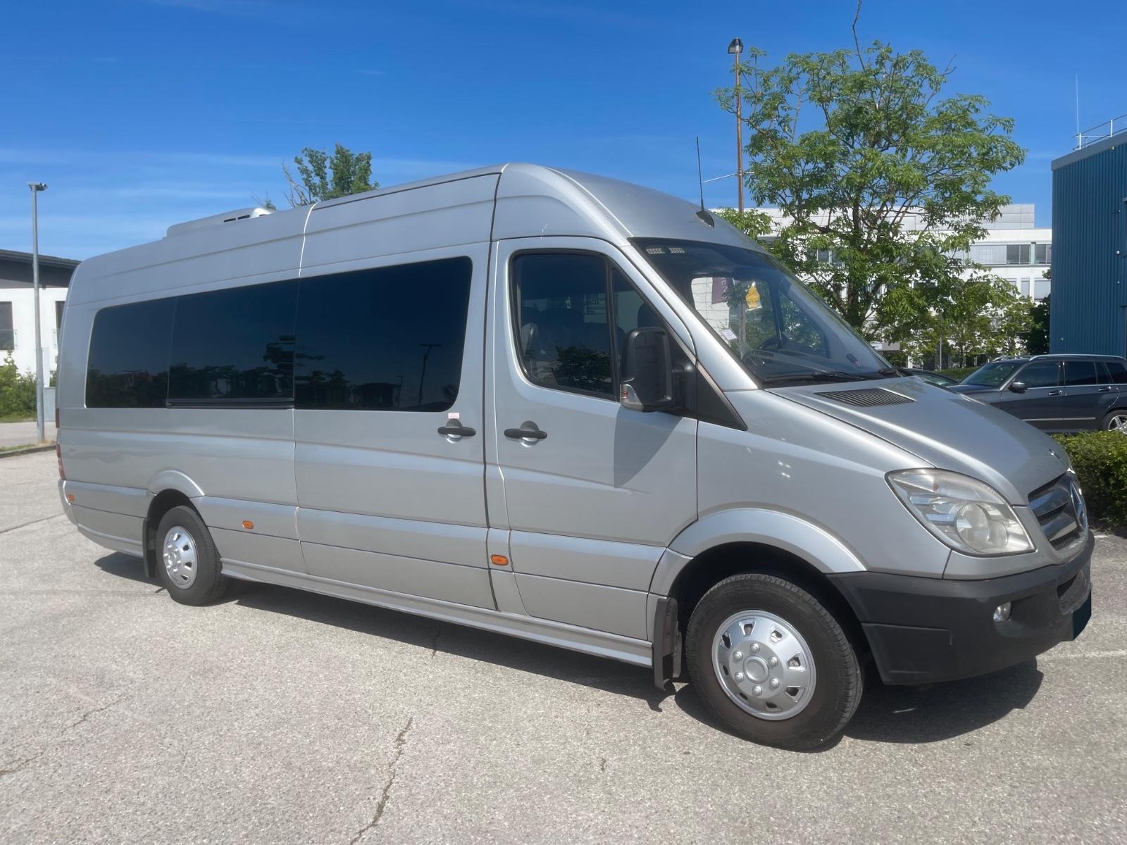 Mercedes-Benz Sprinter 519 CDI - 22 seats (516)