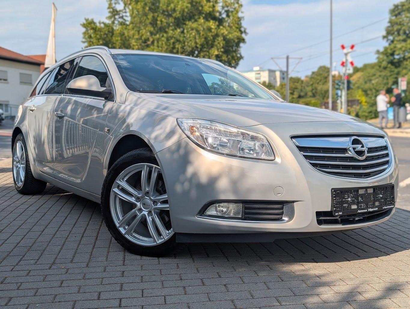 Opel Insignia ST Edition NAVI. PDC. BT. KLIMA