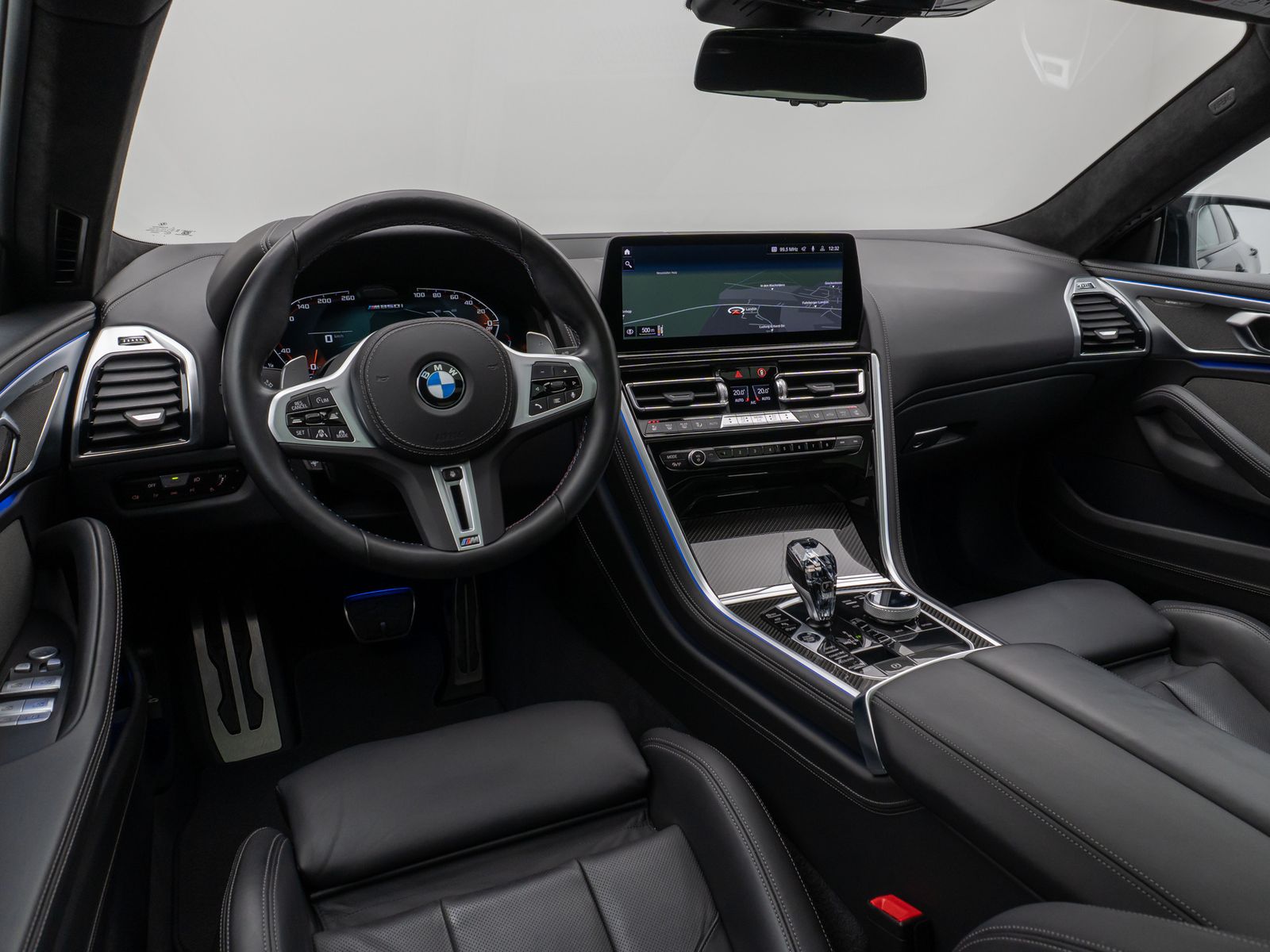 Fahrzeugabbildung BMW M850i xD GC 360° Laser SoftCl DAB Individual 20"