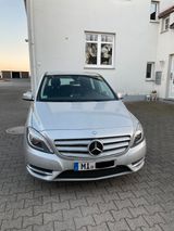 Mercedes-Benz B 180 BlueEFFICIENCY  - : Van, Mercedes