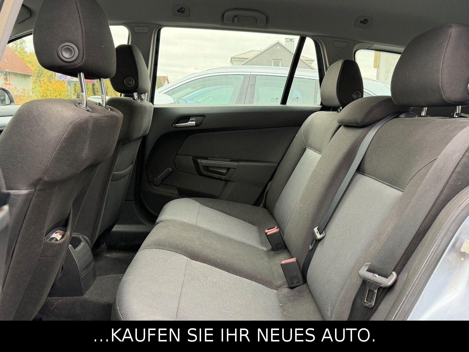 Opel Astra 2005 — photo 10