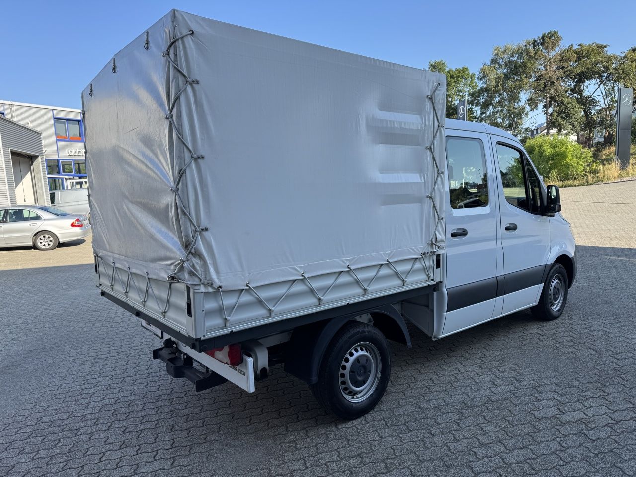 Fahrzeugabbildung Mercedes-Benz Sprinter 215CDI Pritsche Doka komp. Klima*Tempom
