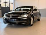 Volkswagen Phaeton 4.2 V8 4MOTION Tiptronic 5-Sitzer - - : Sitzer 8