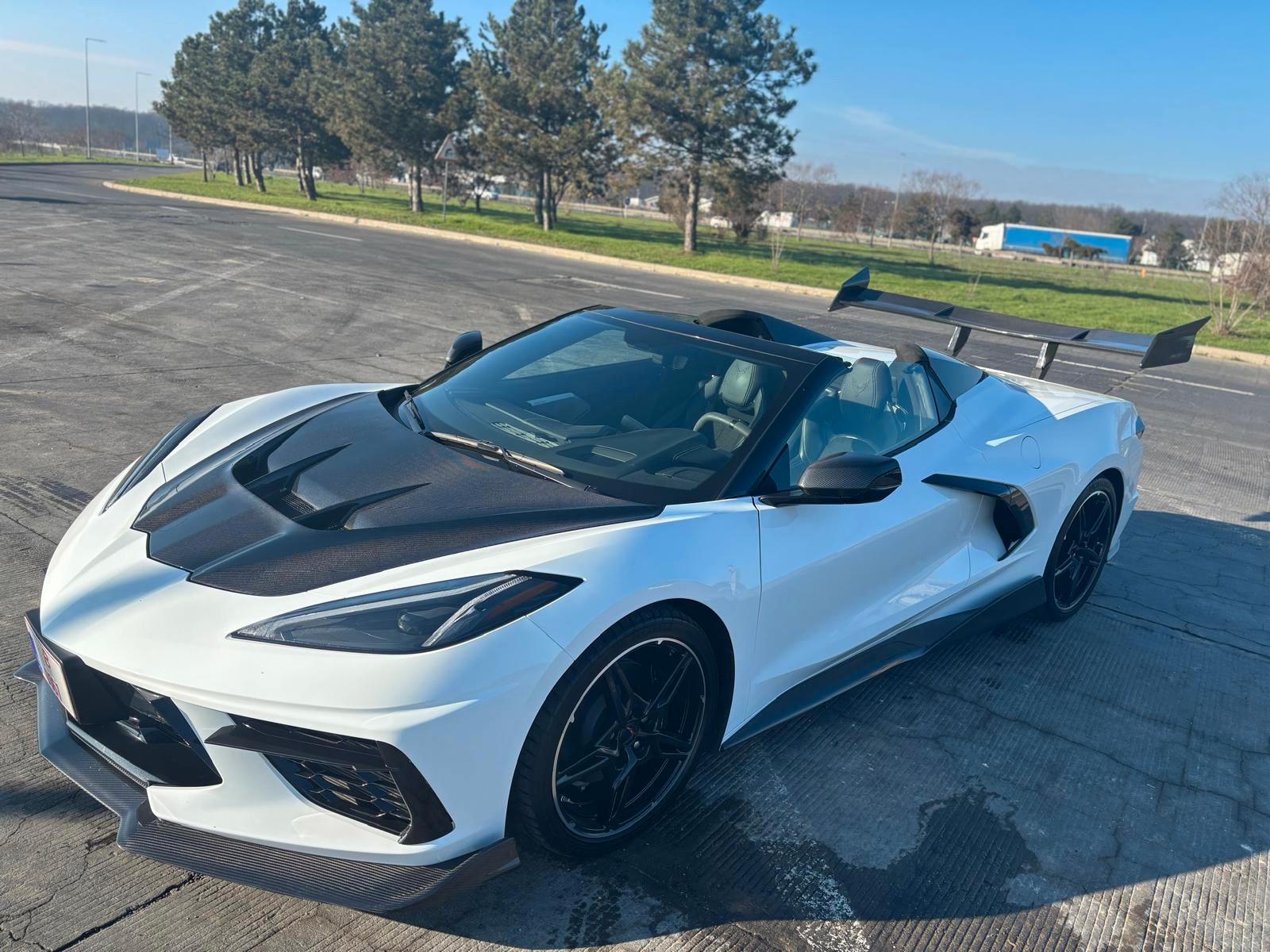 Corvette C8